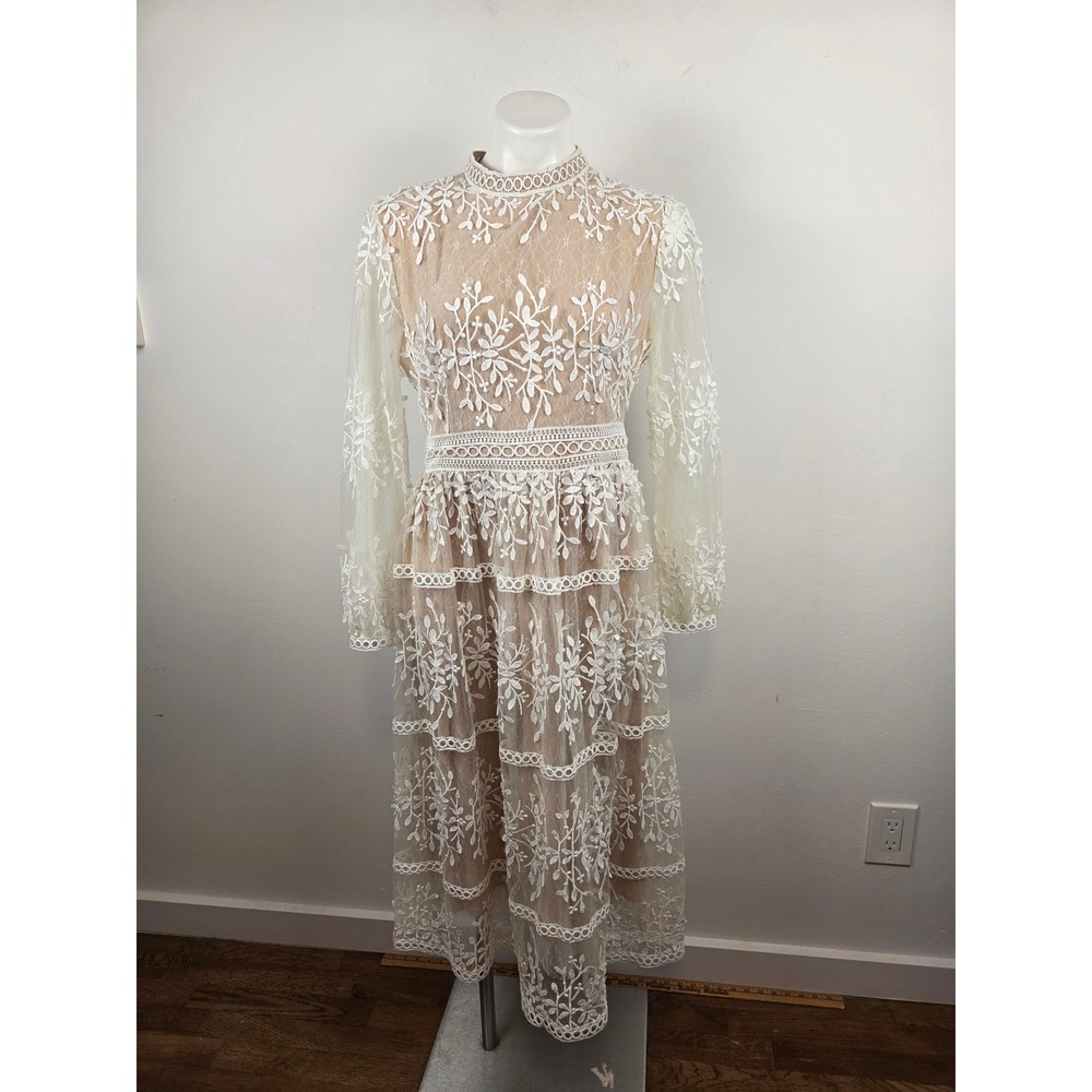 Ivy City Co Sicily Dress Champagne White Floral Lace Tiered Midi Dress Med NEW